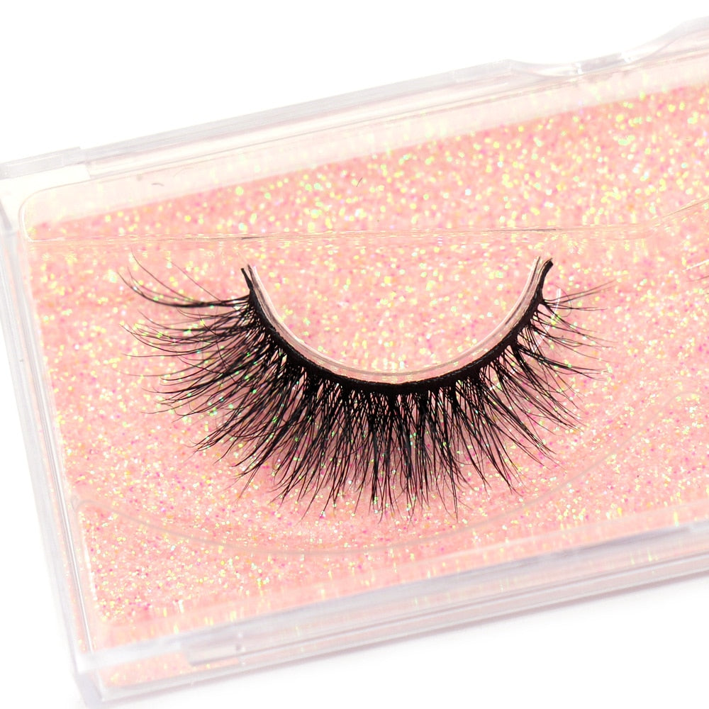 LEHUAMAO Fluffy Mink Lashes Short Wispy Natural Eyelashes 15mm-18mm Hamdmade Real 3D Mink Eyelashes Makeup False Lashes