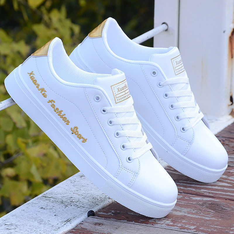 2021 Autumn Men Casual Shoes Winter Men's Board Shoes Light Sports Shoes Men Tennis Sneaker Soft White Shoes Male Flat Shoes