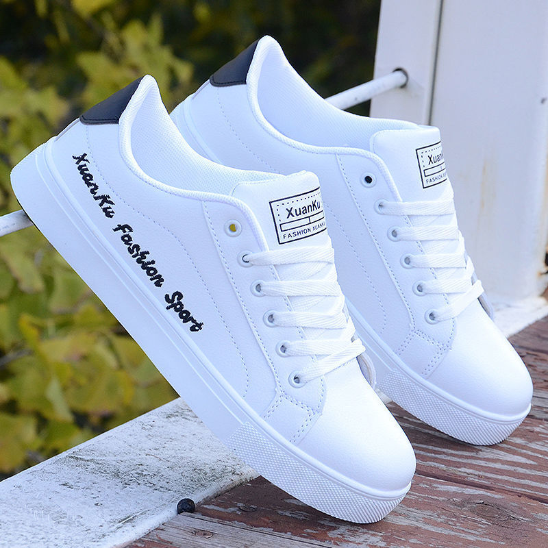 2021 Autumn Men Casual Shoes Winter Men's Board Shoes Light Sports Shoes Men Tennis Sneaker Soft White Shoes Male Flat Shoes