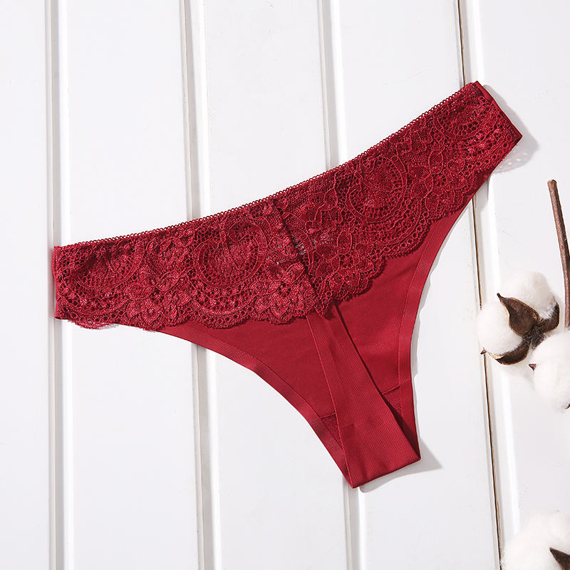 1 Pcs Female Ice Silk Thongs Underwear For Woman Sexy Lace Seamless Mid Rise Cotton Crotch Woman G-string Free Shipping BANNRIOU