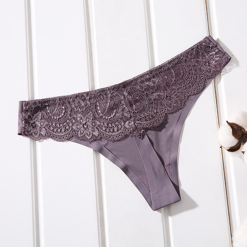 1 Pcs Female Ice Silk Thongs Underwear For Woman Sexy Lace Seamless Mid Rise Cotton Crotch Woman G-string Free Shipping BANNRIOU