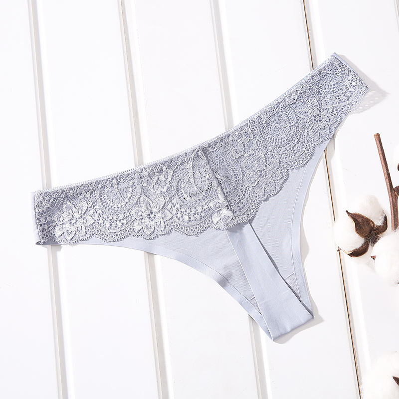 1 Pcs Female Ice Silk Thongs Underwear For Woman Sexy Lace Seamless Mid Rise Cotton Crotch Woman G-string Free Shipping BANNRIOU